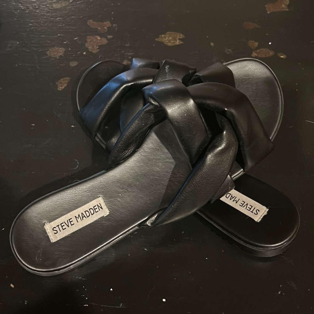 Womens Steve Madden sandals